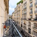 GuestReady - Bel Apt. près de l\'Arc de Triomphe